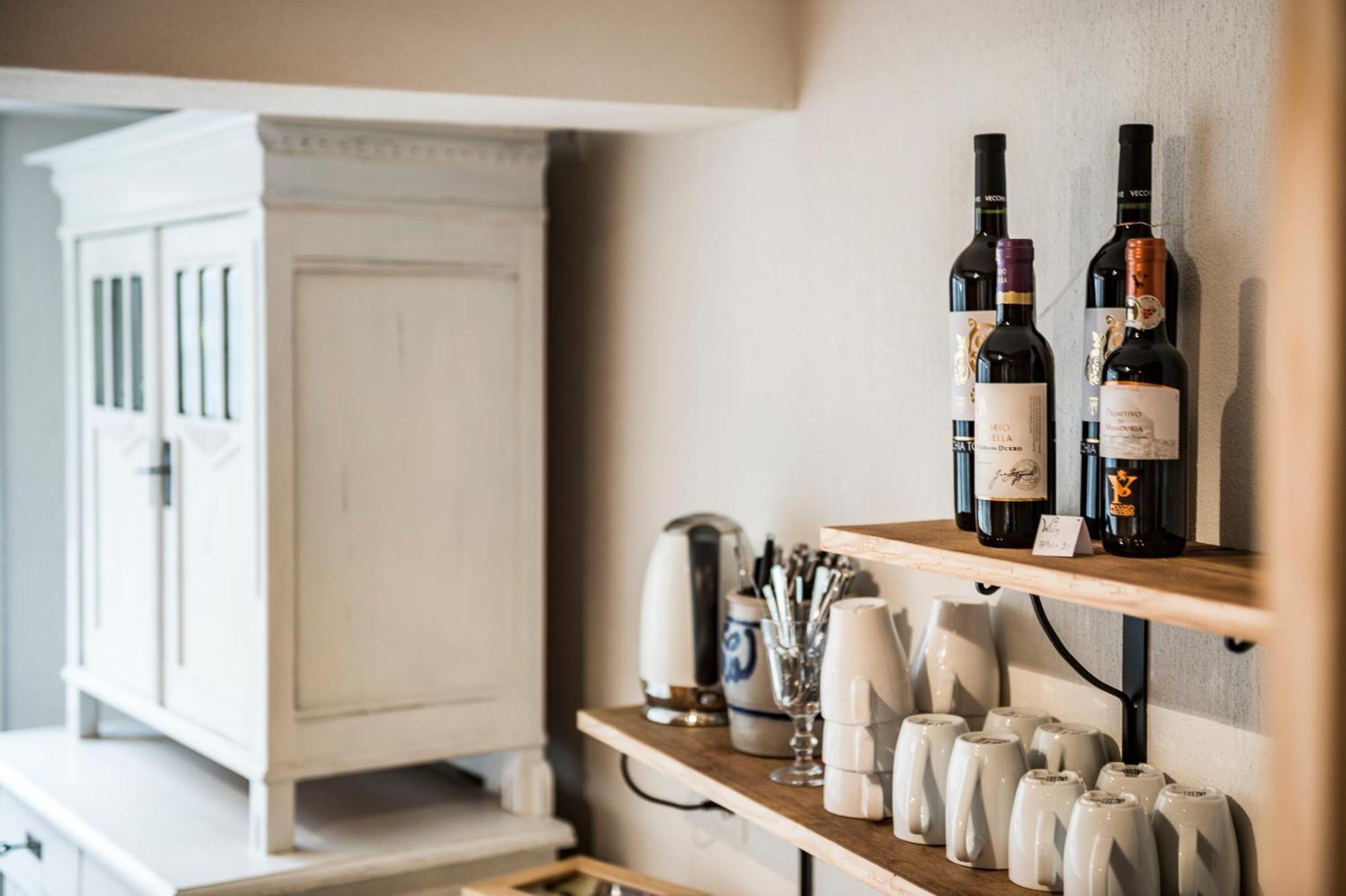 B3 Boutique-Bed&Breakfast Gsteigwiler Bagian luar foto