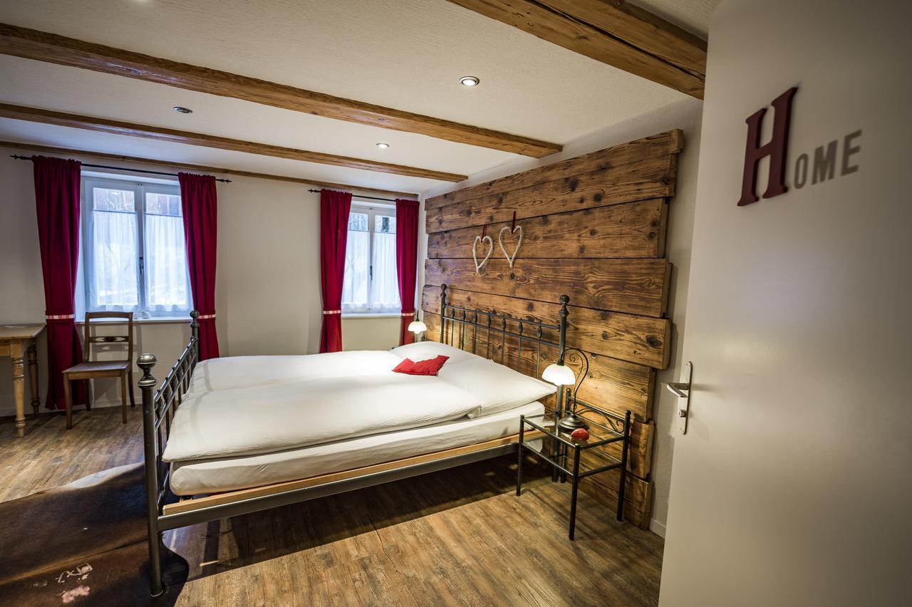 B3 Boutique-Bed&Breakfast Gsteigwiler Bagian luar foto