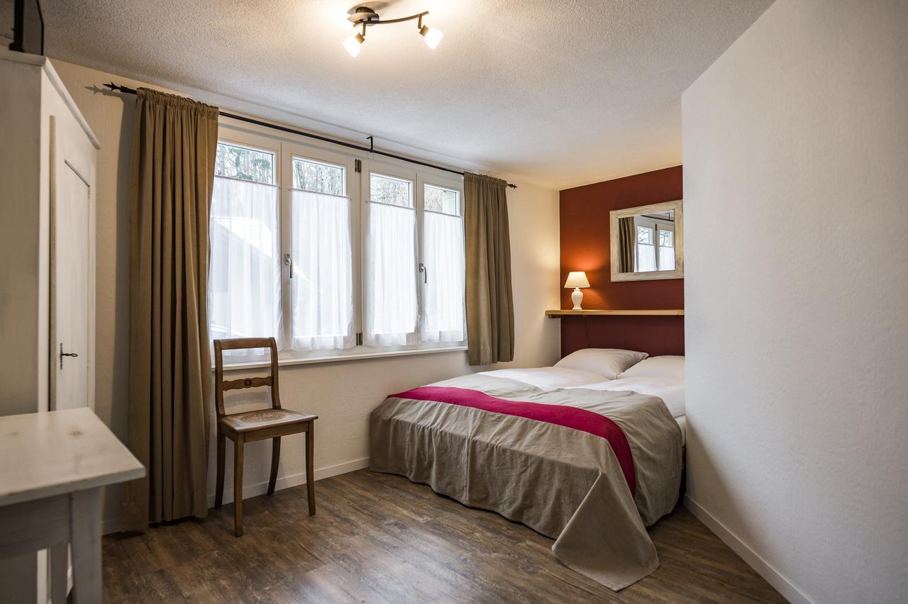 B3 Boutique-Bed&Breakfast Gsteigwiler Bagian luar foto